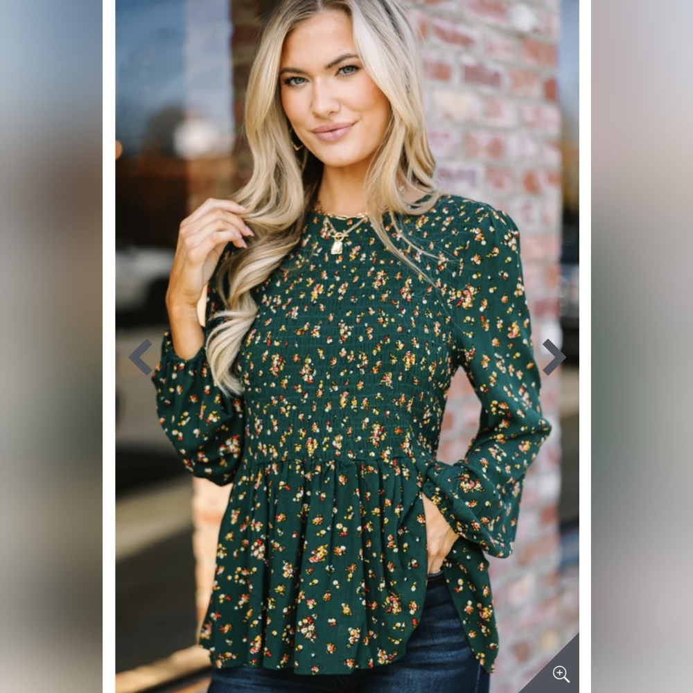 NWOT Hunter Green Floral Top
